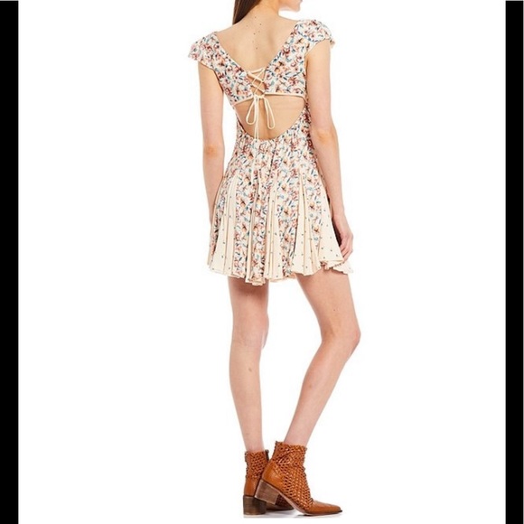 ⬇️NWT Free People Ponderosa Floral Print Cap Sleeve Square Neck Mini Dress - Picture 8 of 13